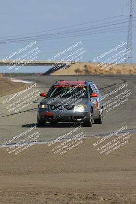 media/Oct-01-2023-24 Hours of Lemons (Sun) [[82277b781d]]/1045am (Outside Grapevine)/